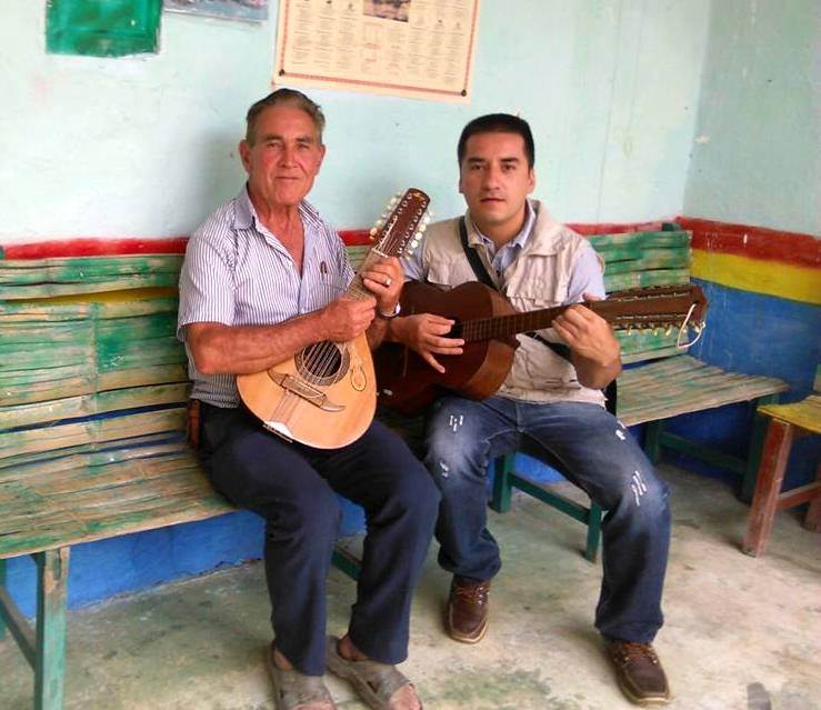 EN MEMORIA DE DON MARCO TULIO SIERRA.  Músico tradicional Mogotano