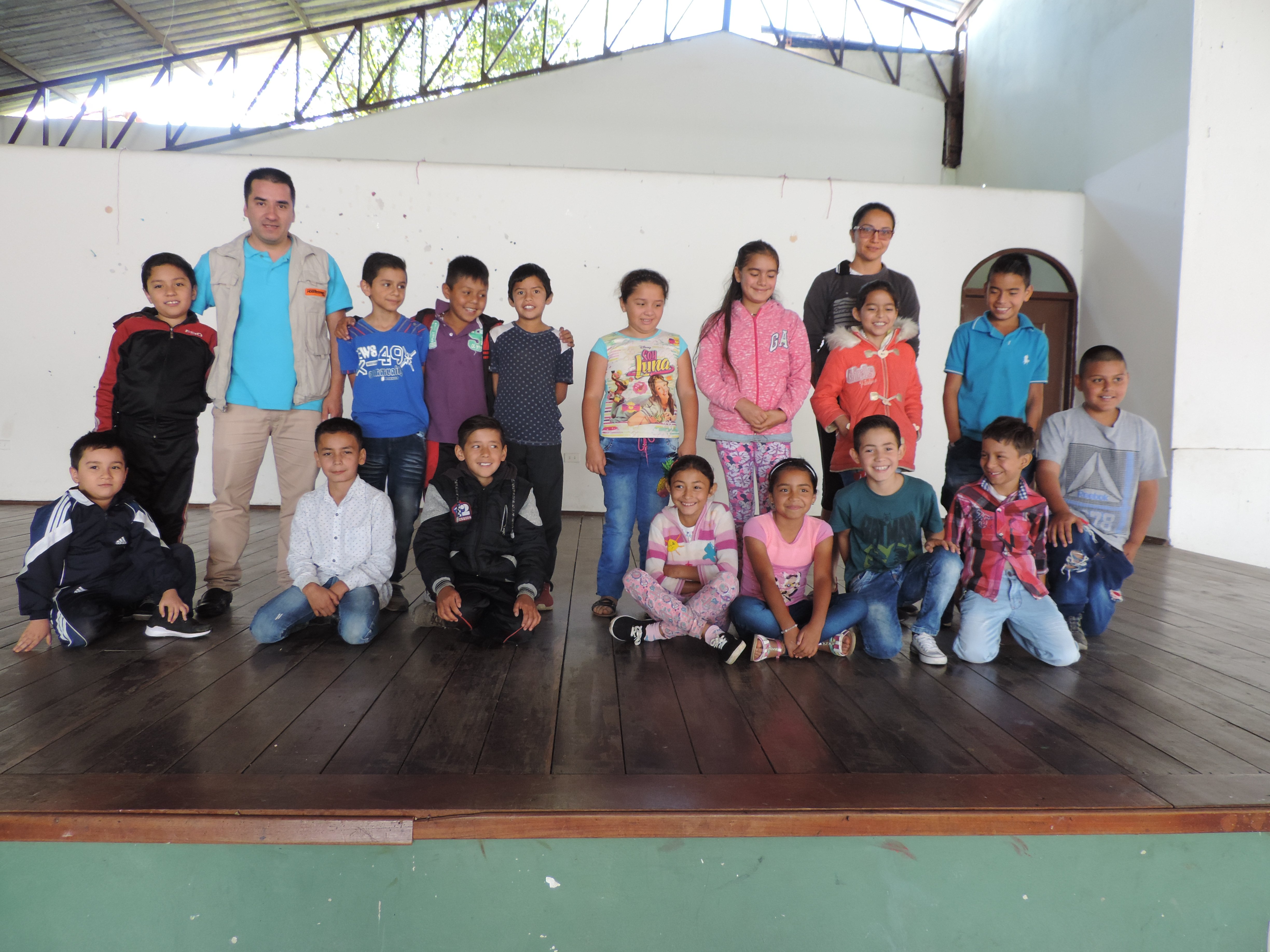 EN MOGOTES LA RADIO COMUNITARIA CONSTRUYE CULTURA DE PAZ