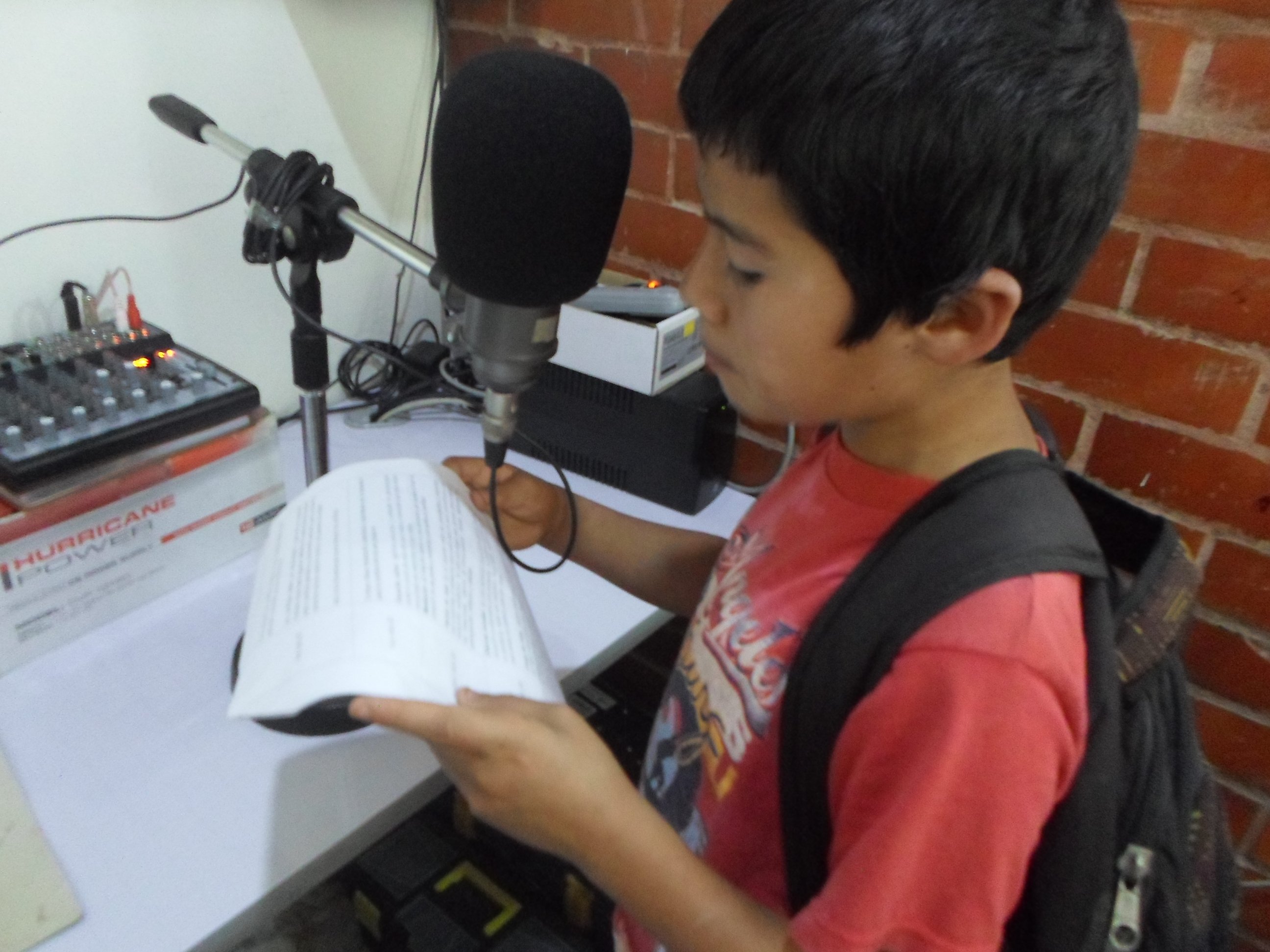 Emisora de Mogotes fortalece en niños la Cultura de paz.